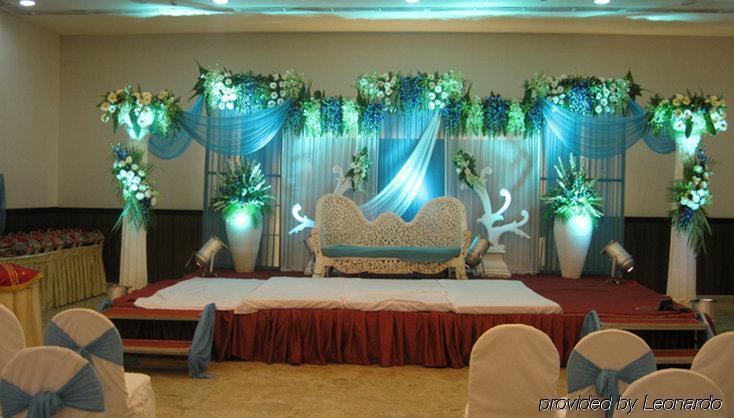 Country Inn & Suites By Radisson, Sahibabad غازي أباد المظهر الخارجي الصورة