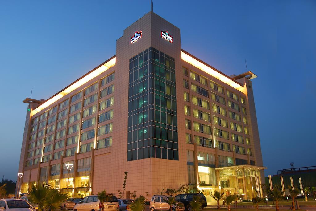 Country Inn & Suites By Radisson, Sahibabad غازي أباد المظهر الخارجي الصورة